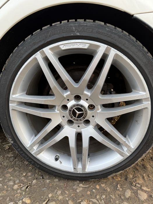 Set jante+ anvelope in stare buna!