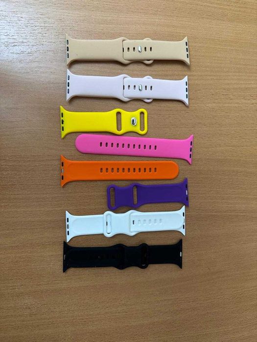 Продам ремешки от айфона. Разноцветные. Новый.