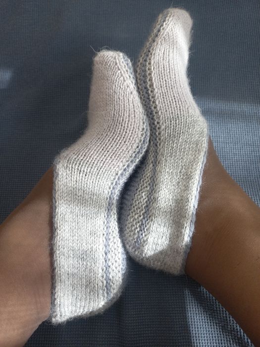 Тапочки, следки  вязаные, тапочки, следки шерстяные ручной работы.