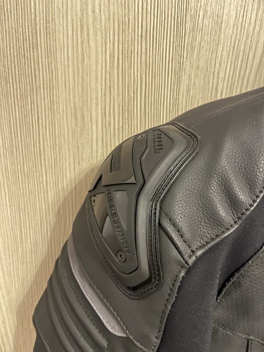 Geacă moto piele Rebelhorn Vandal 46