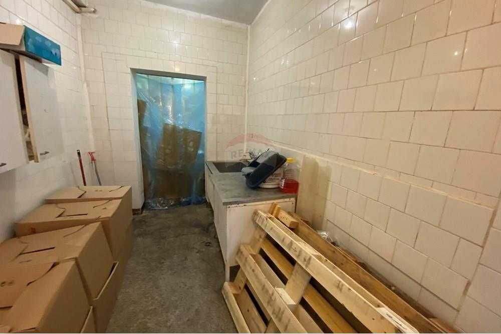 Индустриален имот в гр. Разград