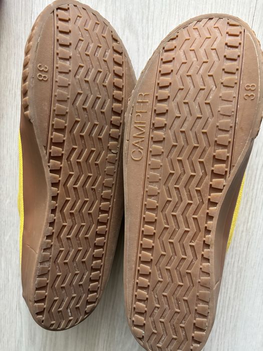 Camper - tenisi cu varrf cameleon
Tenisi cu varf Tenisi cu varf intari