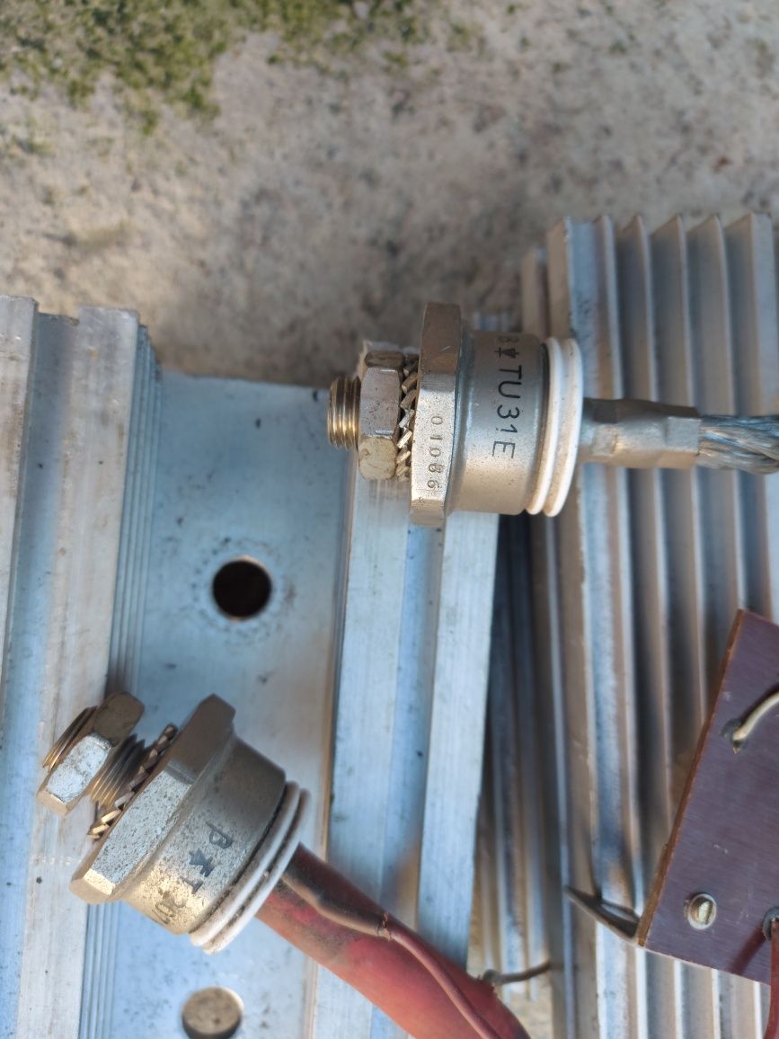 Diode redresor 220v
