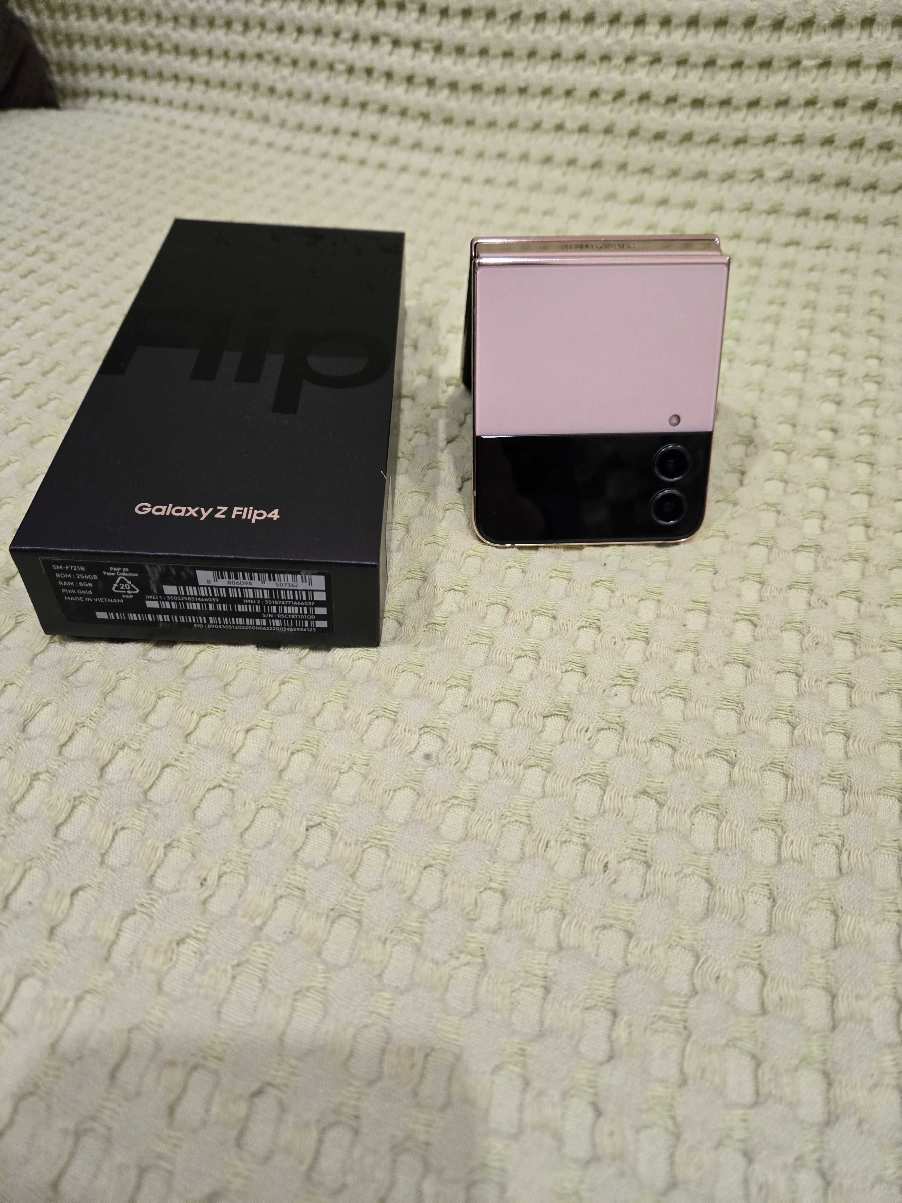 Samsung Galaxy Z Flip 4