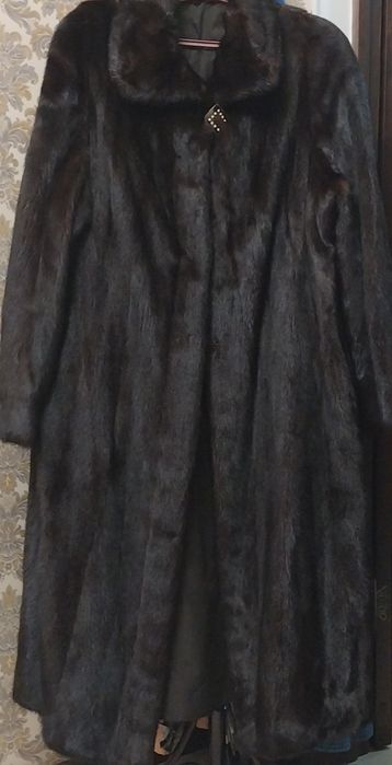 Женская зимняя верхняя одежда