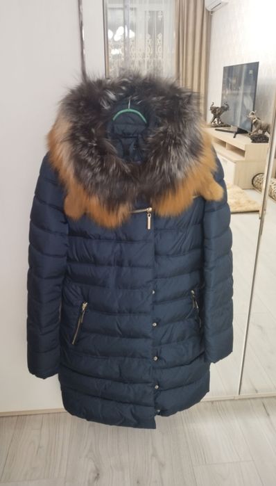 Продам зимний пуховик