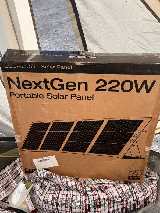 Продам Солнечную панель Ecoflow 220w