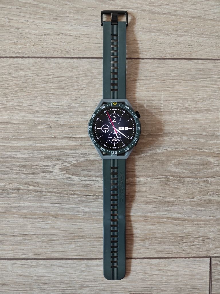 Часовник Huawei watch GT 3 SE