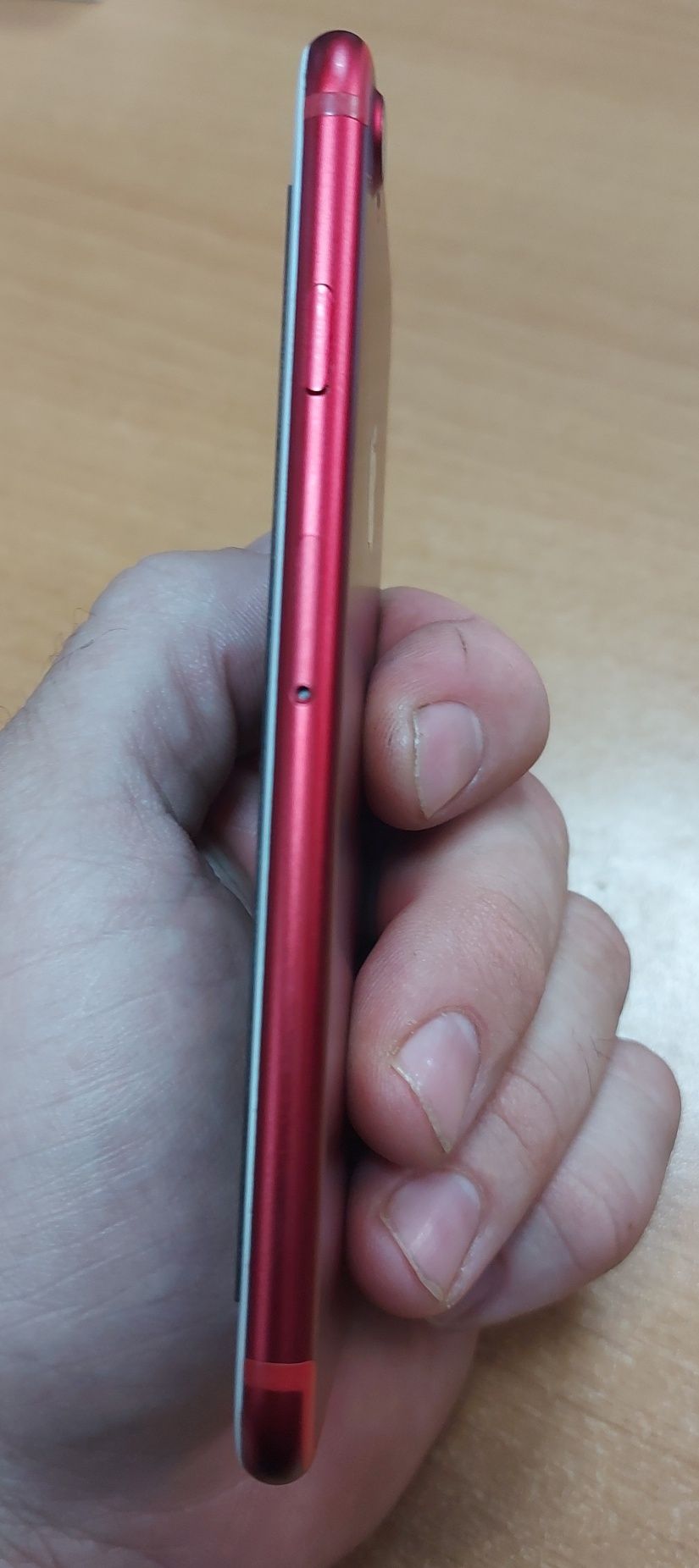 iphone 7 RED 128GB-Без забележки!