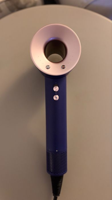 Uscator Dyson Supersonic