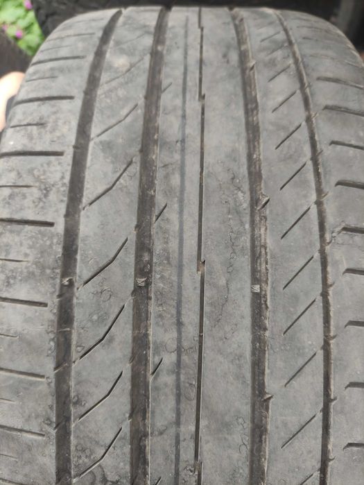 Лятни гуми 245/35/19
