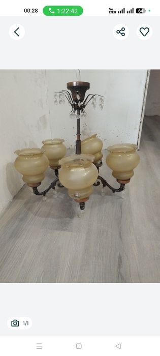 Отдам люстру за шоколадку)) самовывоз с 12 микрорайона
