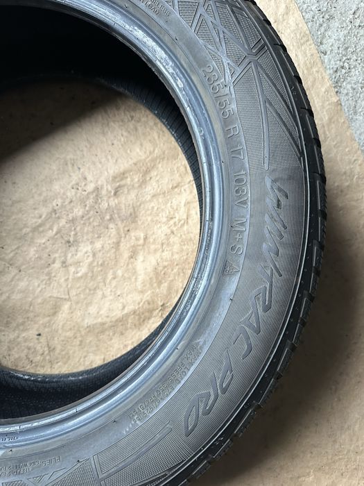 235/55 R17 Vredestein WintracPro DOT 3322 7.11 mm