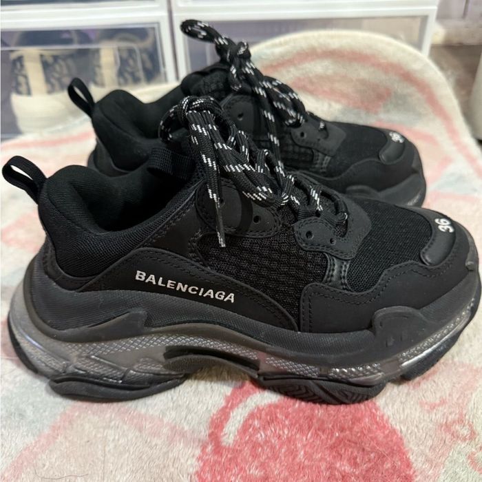 Balenciaga triple s