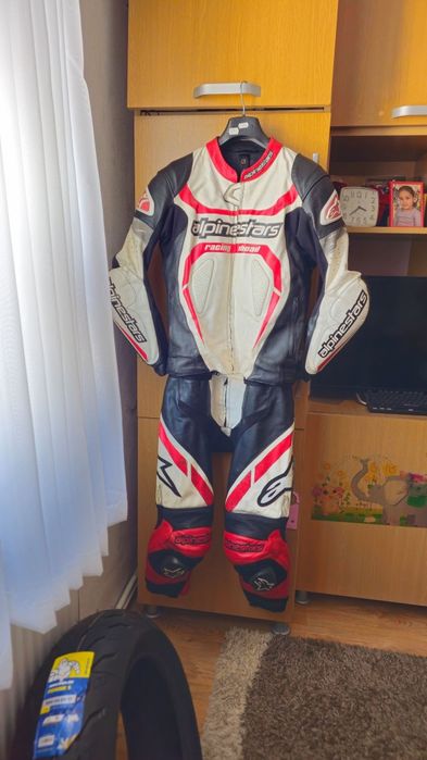 Costum moto piele alpinestars