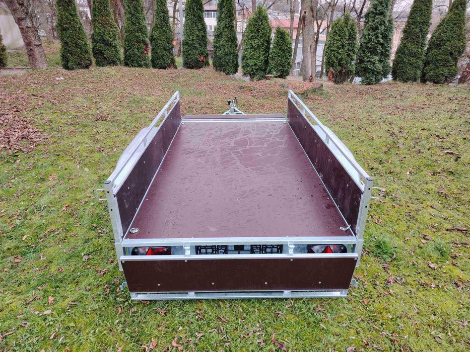 Remorca Vesta 251x135 cm/750 kg