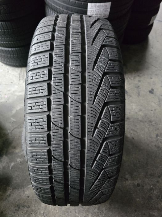 Pirelli 235/55 R18 104H MS iarnă
