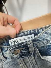 Pantaloni scurți Zara