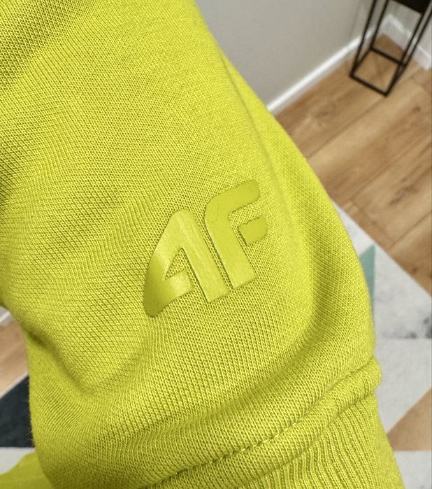 Hanorac 4F FOB calitatea superioara