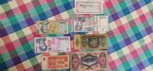 Vând colecție de bancnote și monede