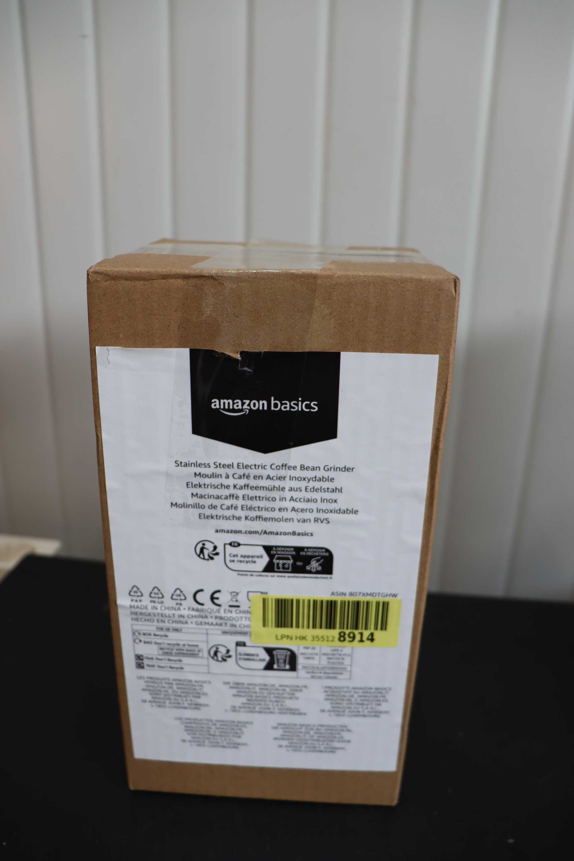 Електрическа кафемелачка Amazon Basics Big