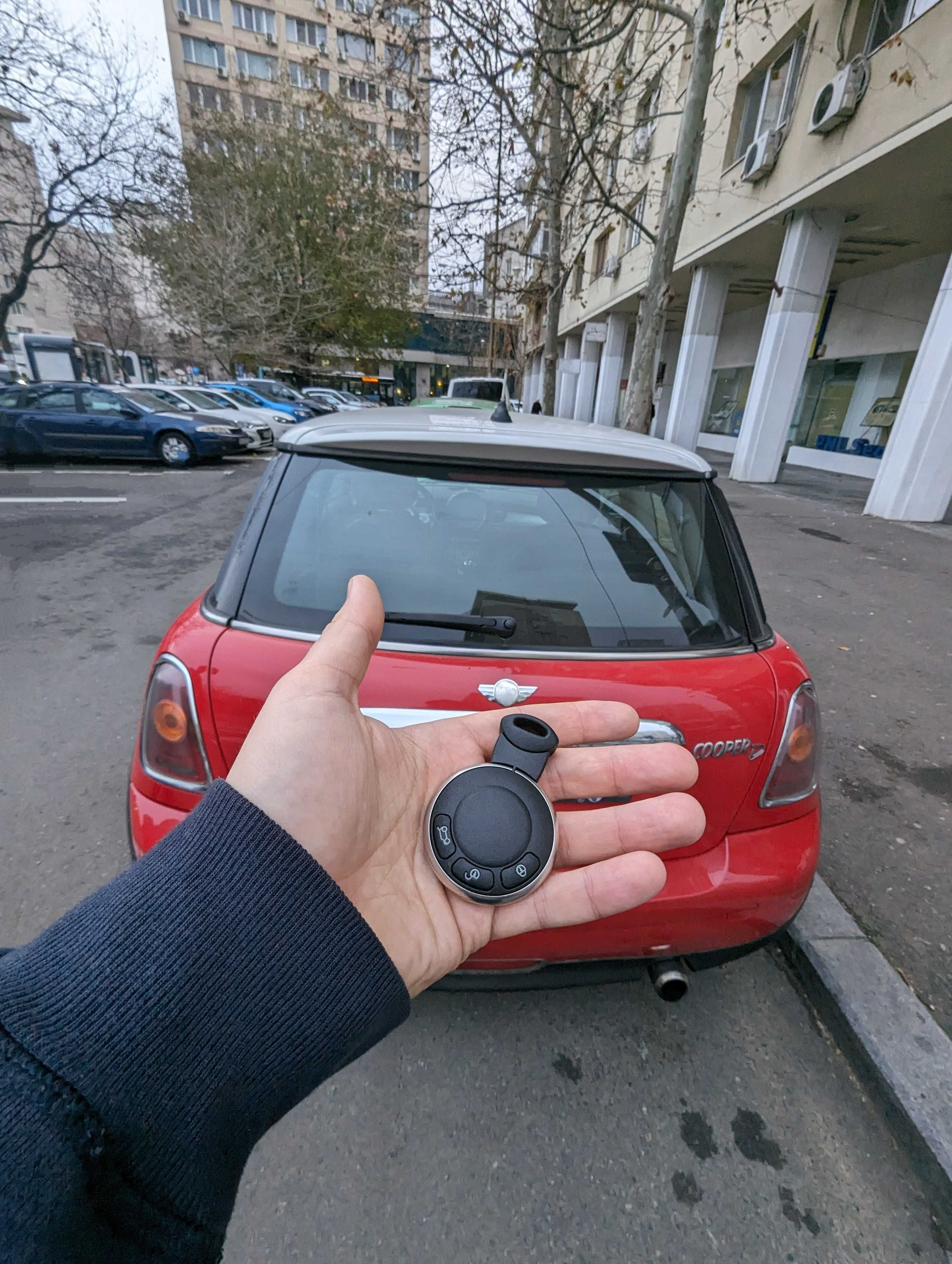 Deblocari auto Deblocare usi masina Chei cu cip Mercedes Fiat Peugeot
