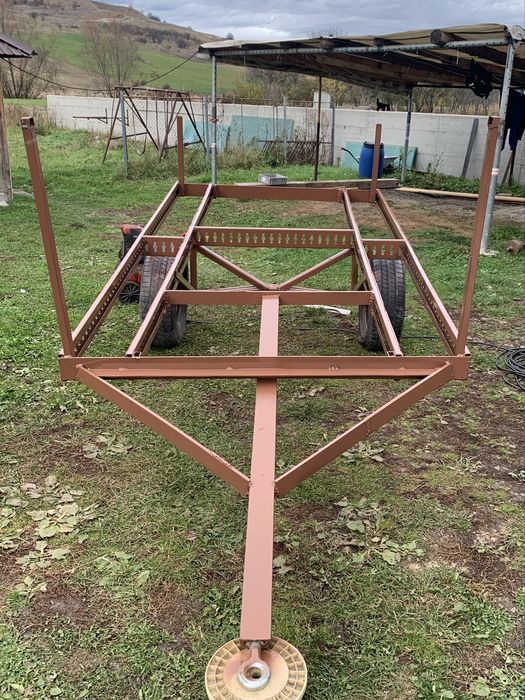 Vand remorca negociabil