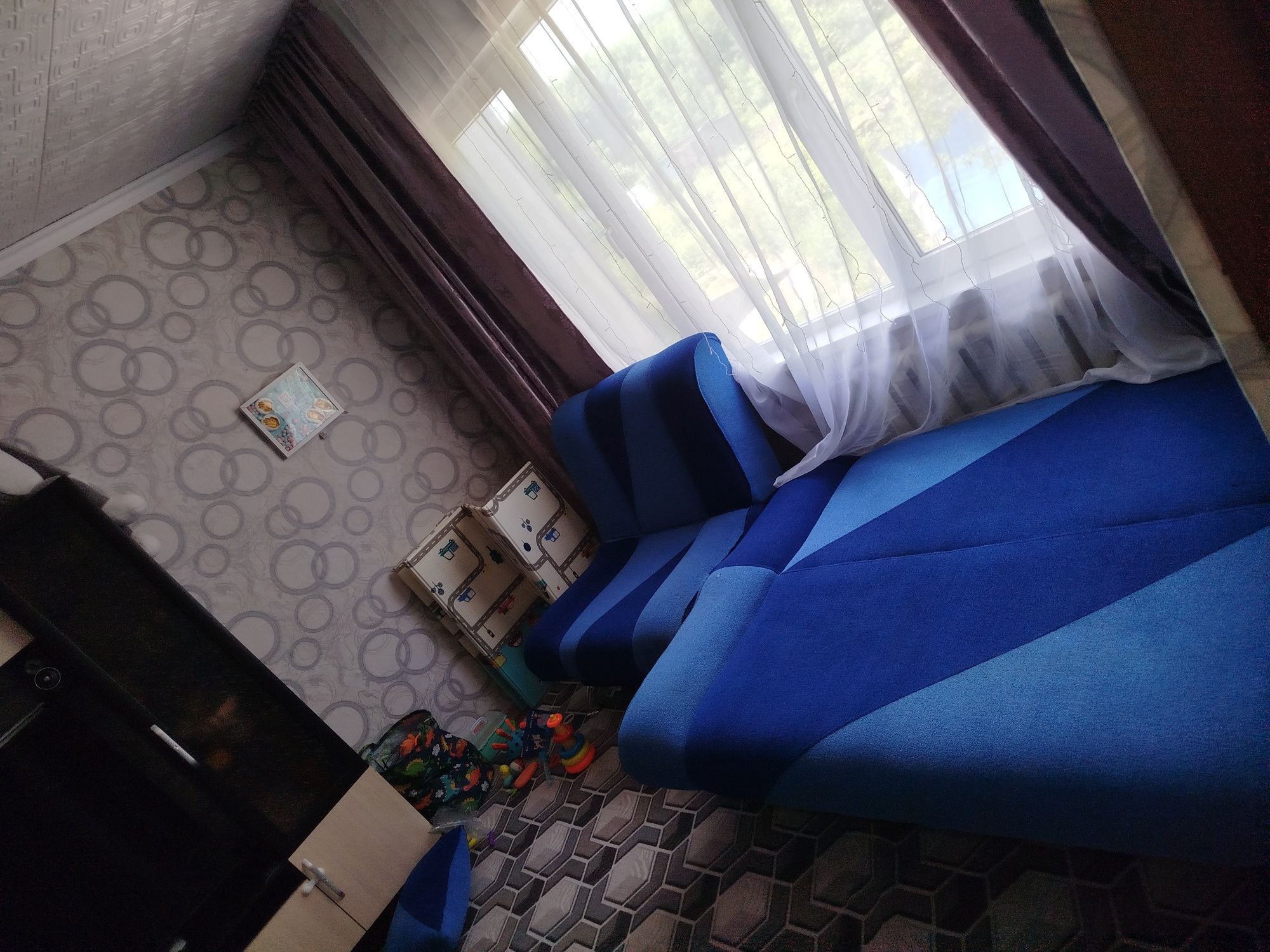 Продам 3-х комнатную квартиру в Западном на 2 этаже,