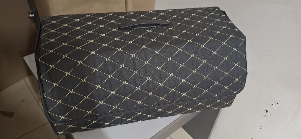 Органайзер в авто