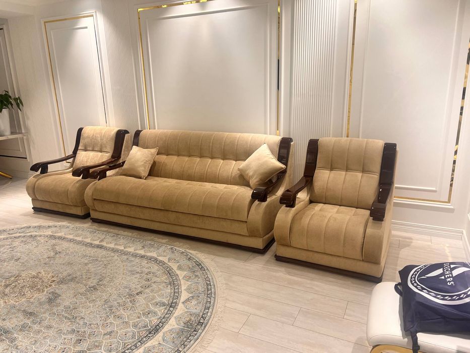 Yumshoq mebil A’lo holatda yangidek