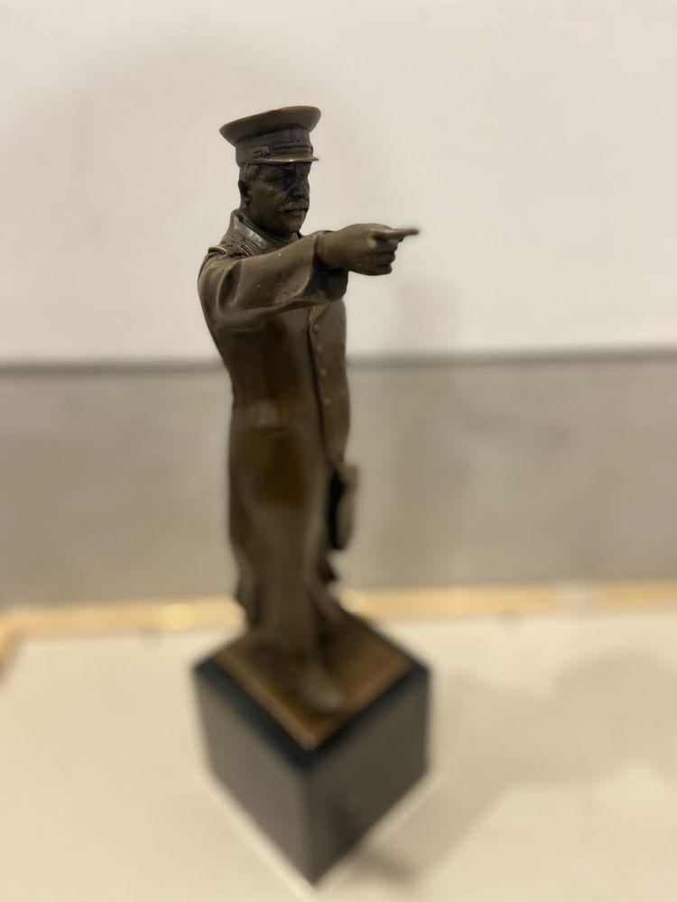 Stalin -Statueta bronz  / 33 cm