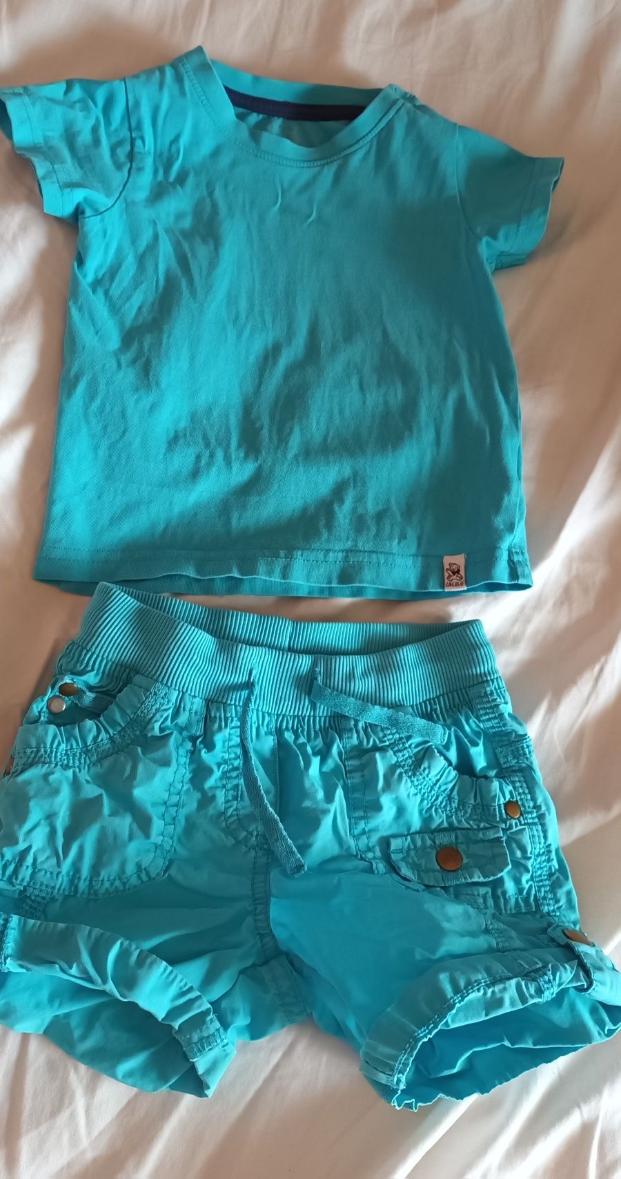Tricouri si pantaloni scurti pt bebe