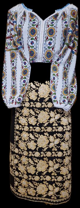 Ie autentică veche,  fotă,  costum popular