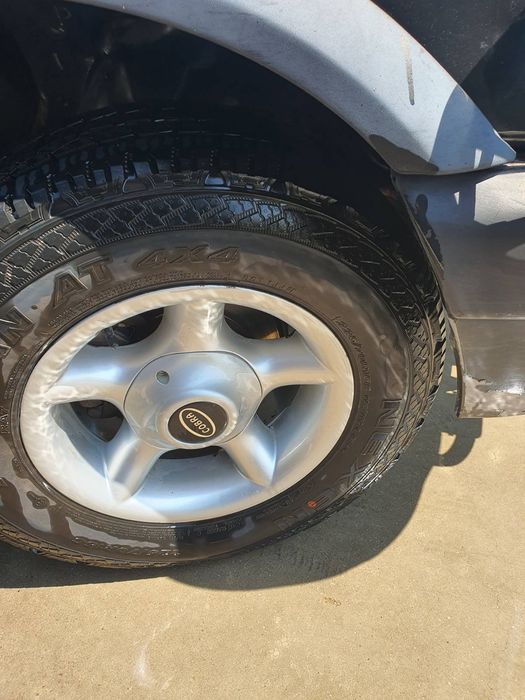 225/70 R 15 гуми с джанти