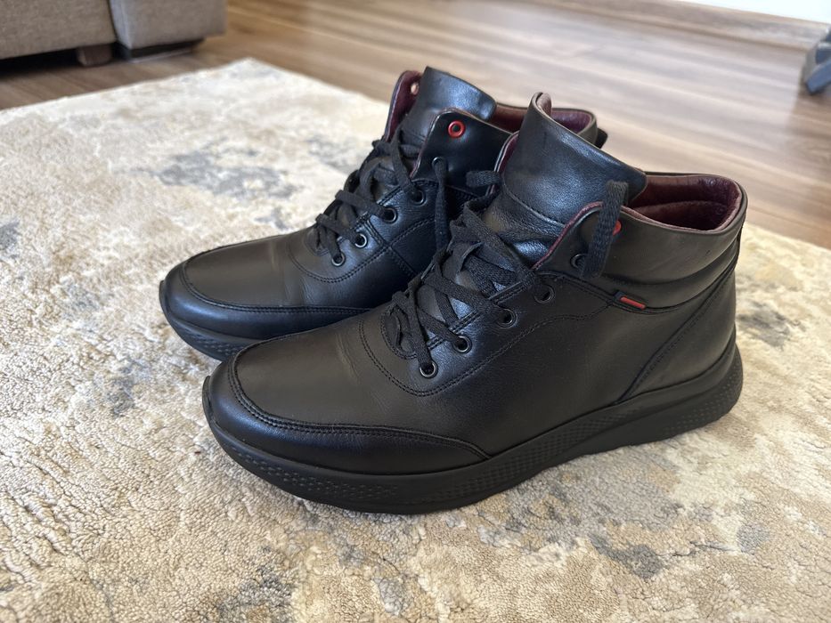 Ghete din piele naturala