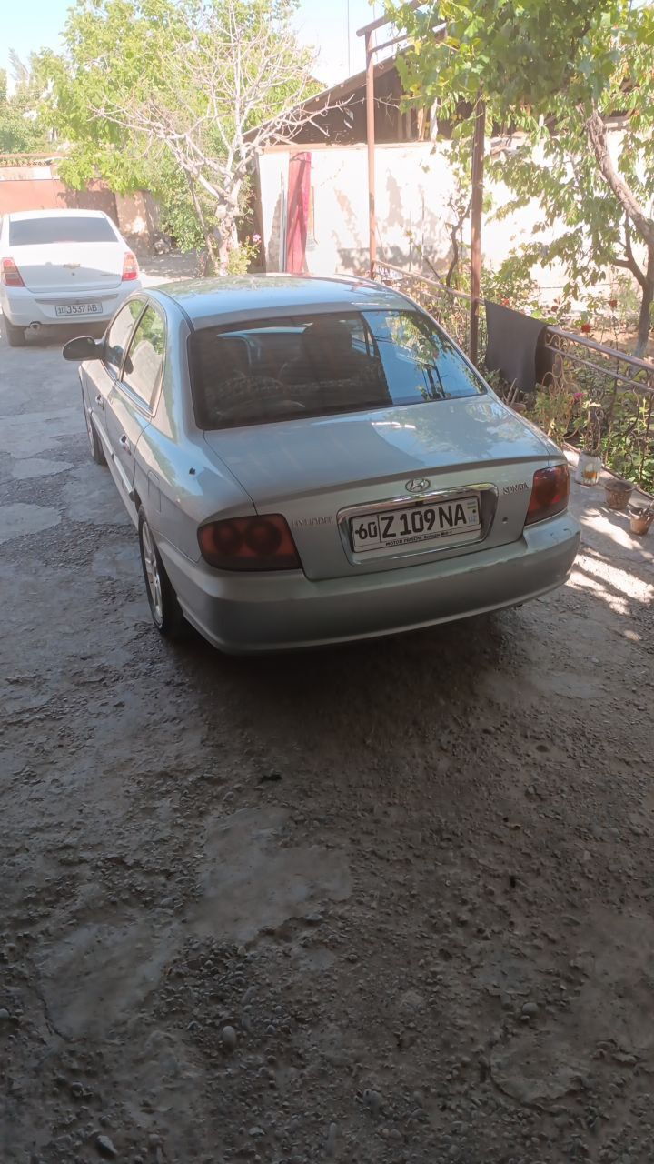 Hyundai sonata 2002yil