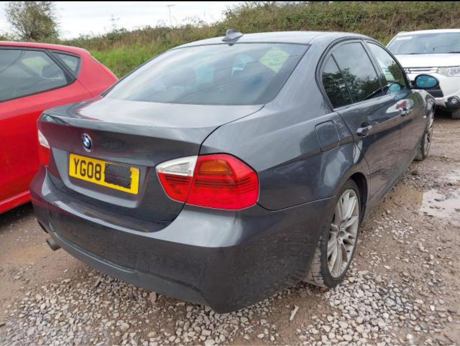 Bmw 320  На части