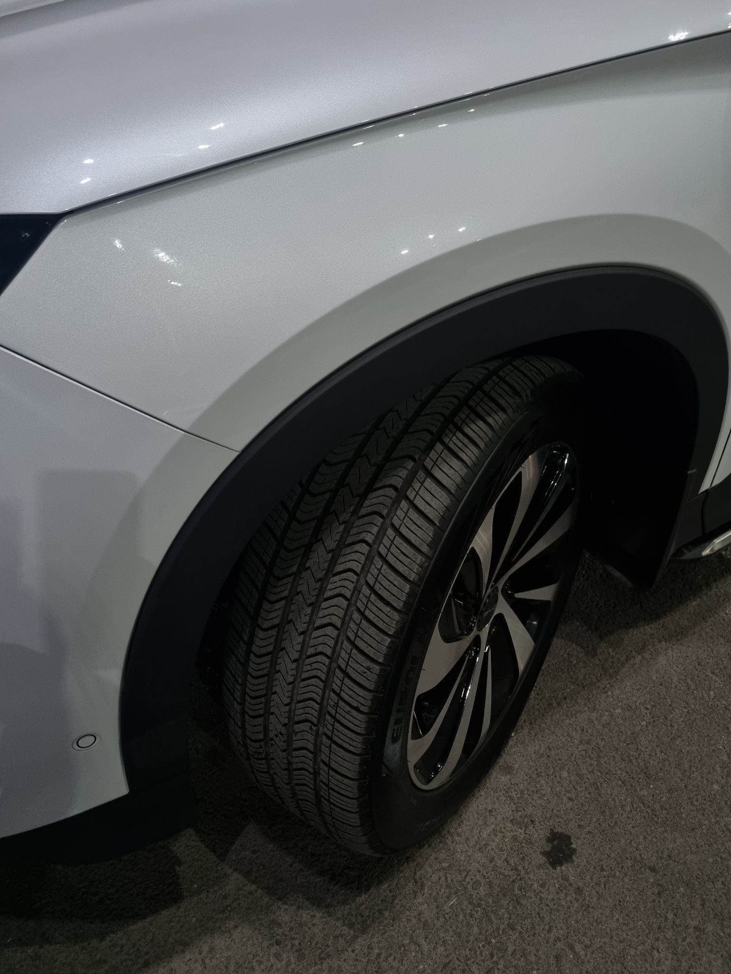 BYD Chempion 605