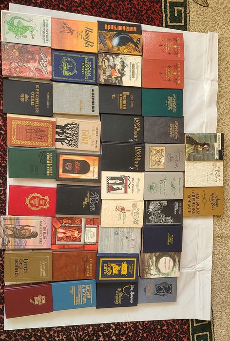 Книги в русском языке разного жанра
