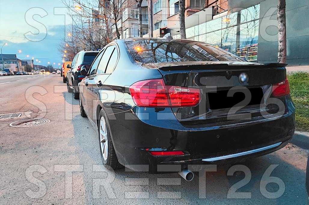 Eleron Portbagaj Lip BMW Seria 3 F30 (12-19) M4 Design Negru Lucios