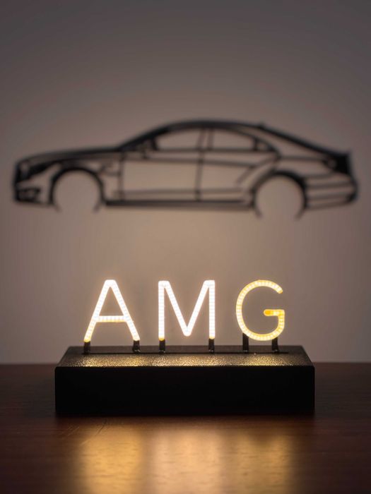 LED лампа „AMG“ с тъч бутон и Type-C захранване – стилен авто подарък
