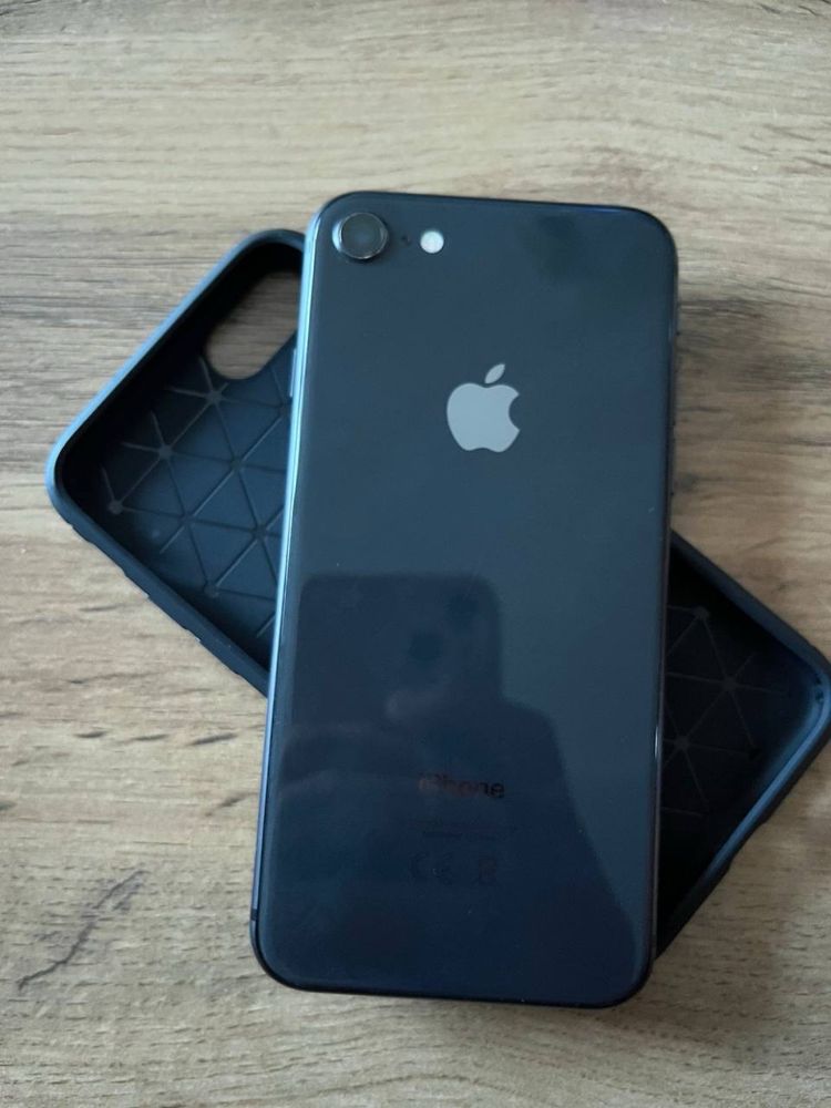 IPhone 13 срочна айфон 8 идеально