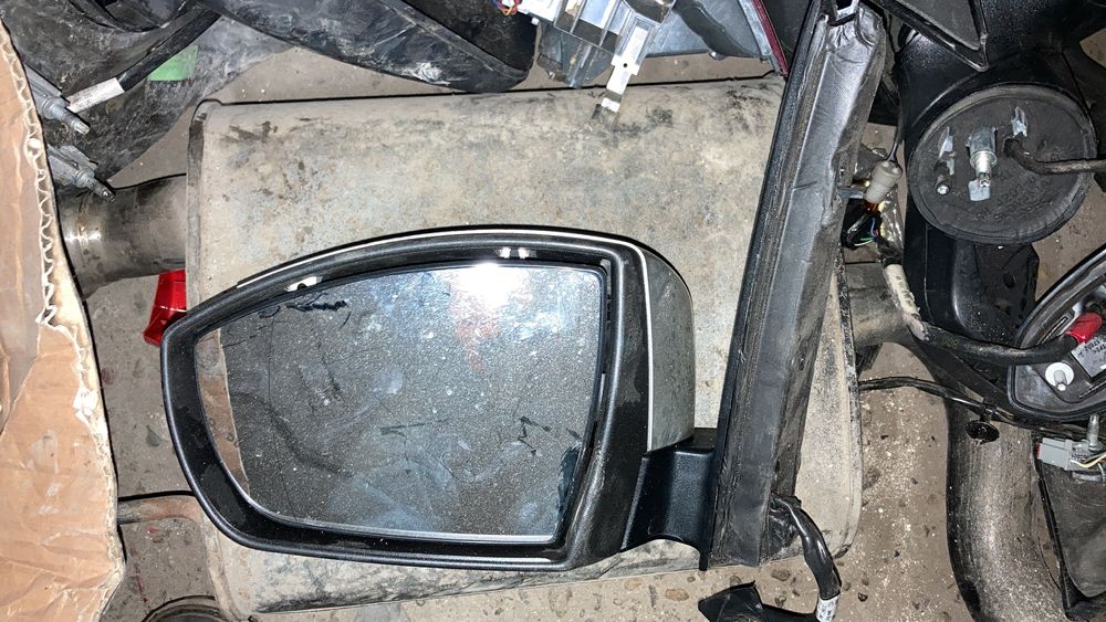 Oglinda 
Stanga Ford C-Max 2 II 2010 - 2015 Ford C MAX , CMax
