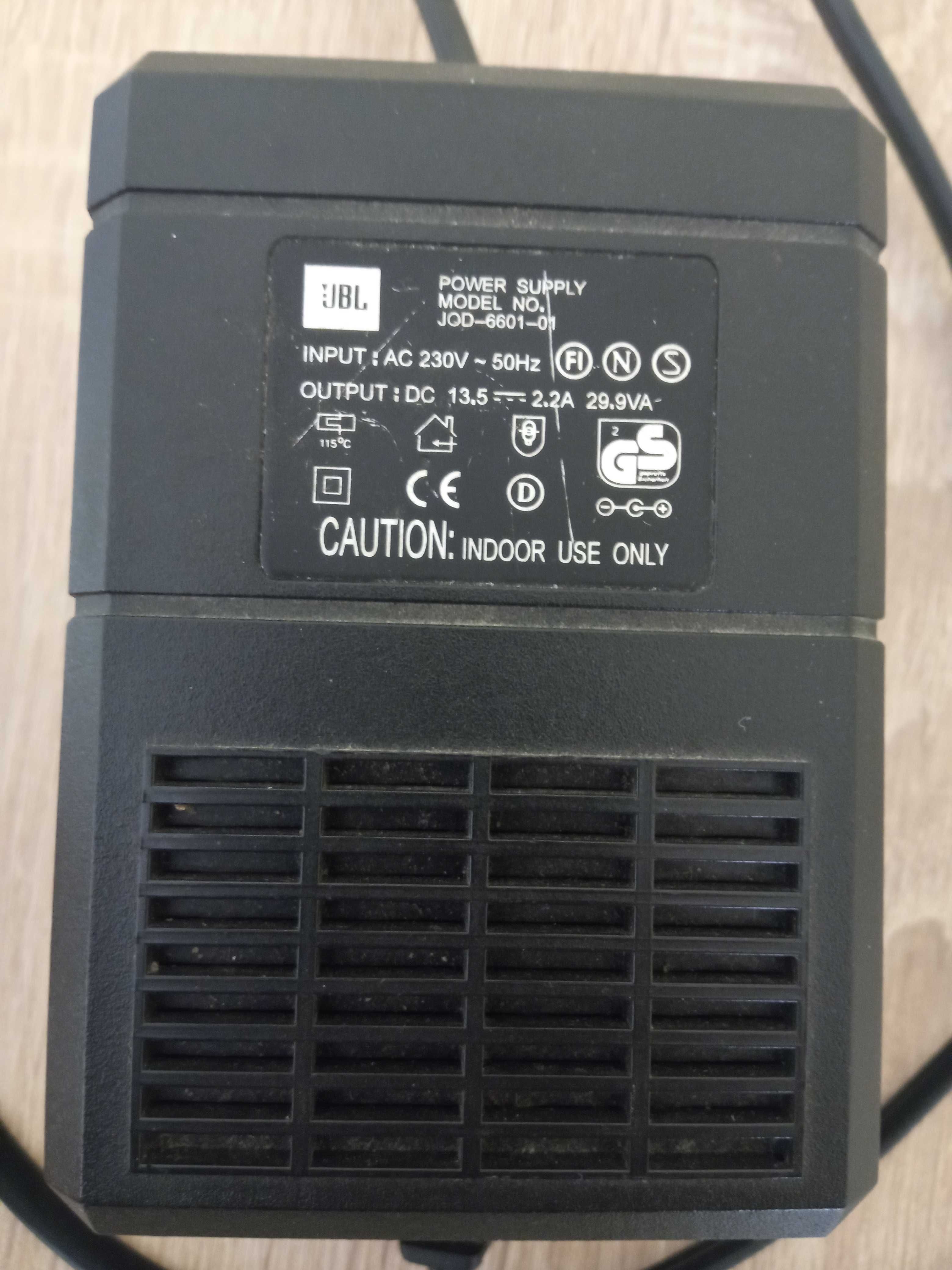 JBL 2.0 активни тонколони (система)