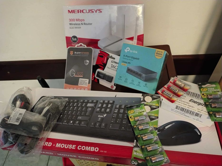 accesorii tp link pad cooling + multe altele se vad pachet