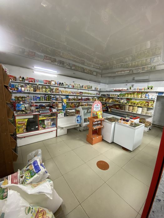 Продам продуктовый магазин , действующий бизнес