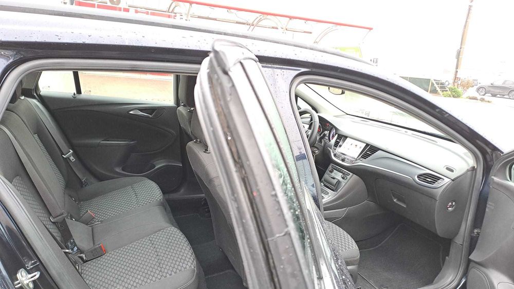 Opel Astra K 2019, inmatriculat