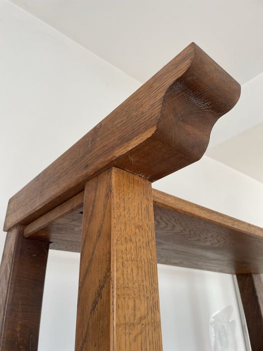 Масивна мебел - шкаф, етажерка