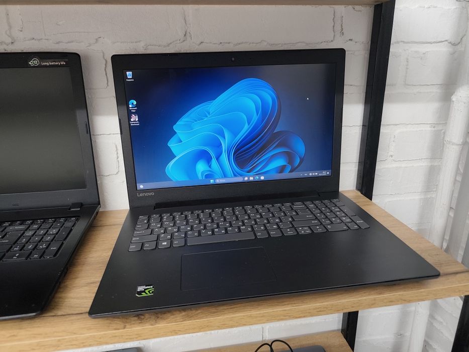 Игровой ноутбук Lenovo i5/GTX