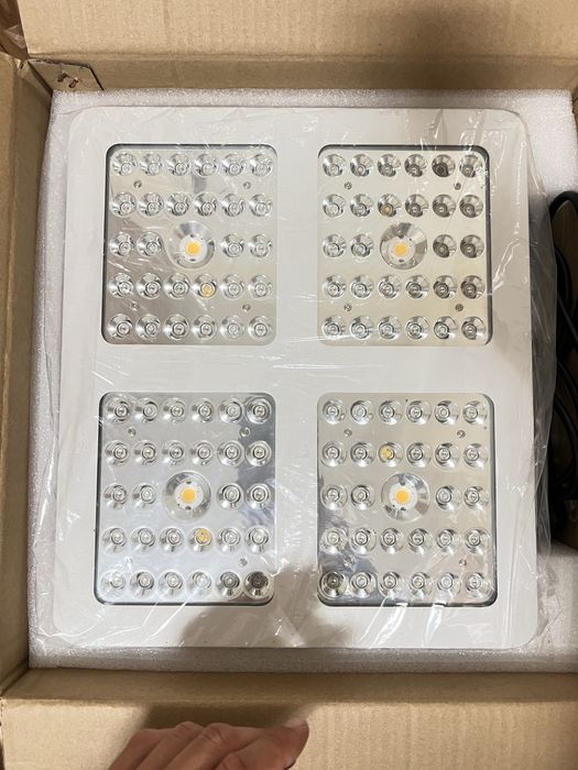 Niello LED Фито лампа за бърз разтеж на растения НОВИ! growing light